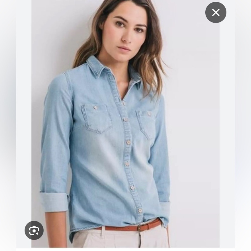 Guess Light Chambray Button-Down Shirt